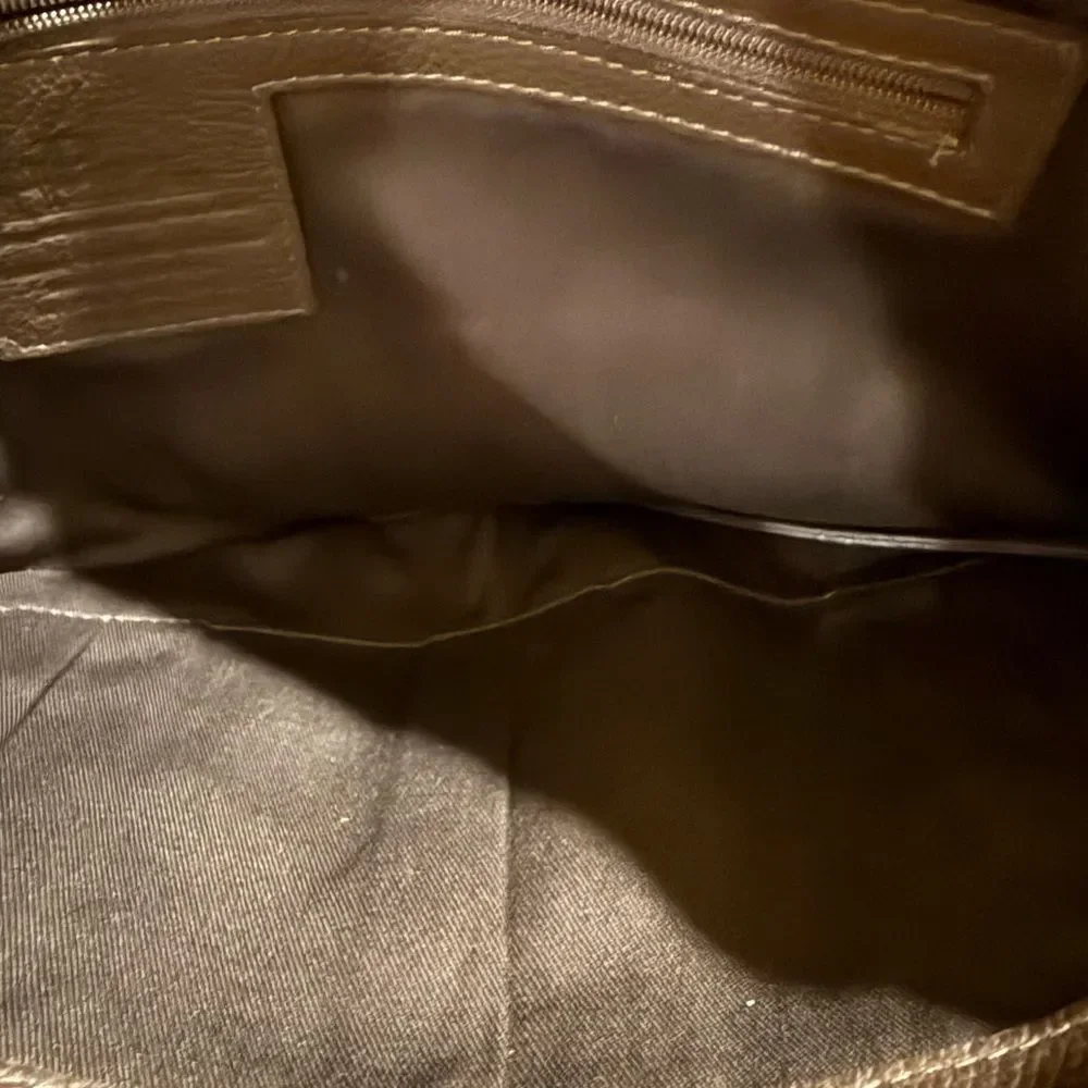 Hampton Potter Genuine Cowhide Brown Leather Shoulder Bag concealed compartment